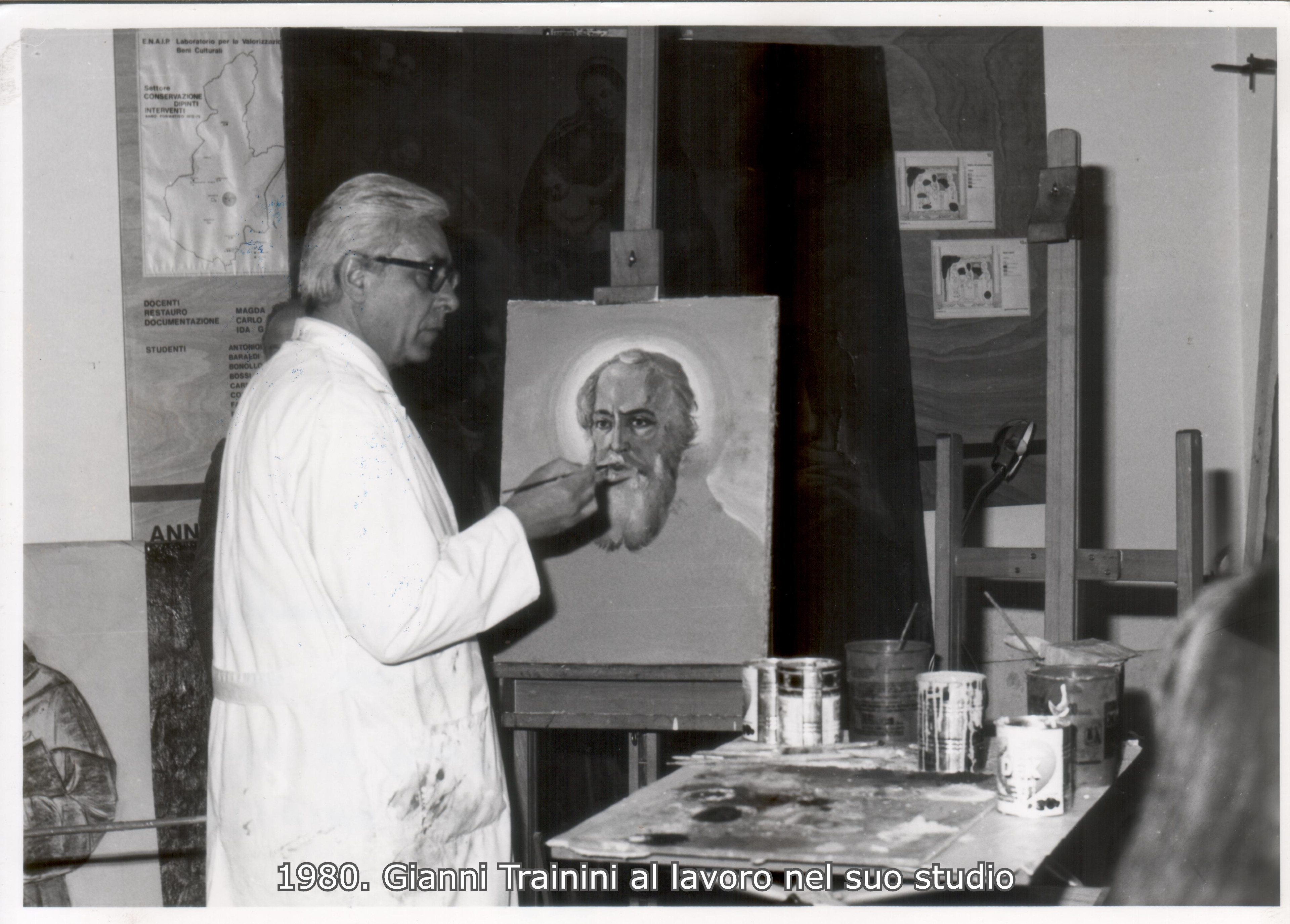 1980. Gianni Trainini al lavoro in studio